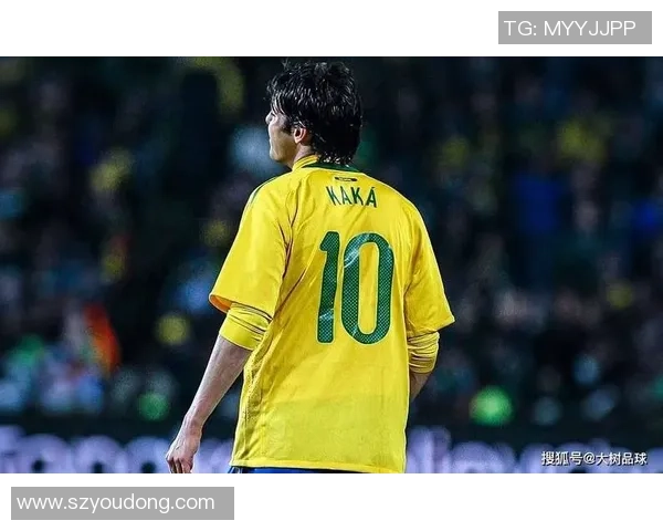 足球历史上那些代表着华丽球风与创造力的经典十号球星解析